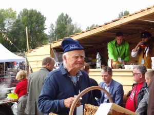 Zbigniew Gąsowski na Polskim stoisku w trakcie festiwalu Loary w orleanie